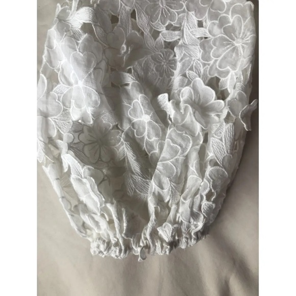 Zimmermann Linen  Lola crop top embroidered. - Picture 9 of 10